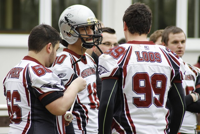 继续留任 继续留任