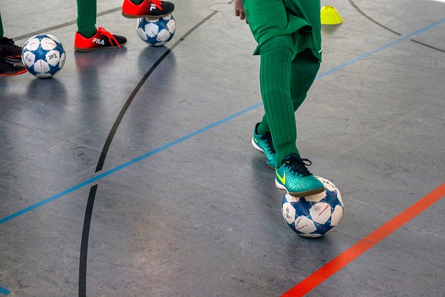 年足球的宣 年足球的宣